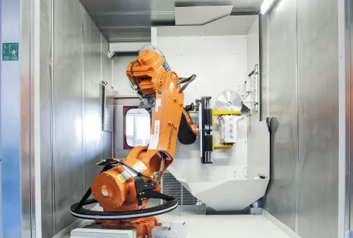 Robotergeführtes Sägen mit Kreissägen